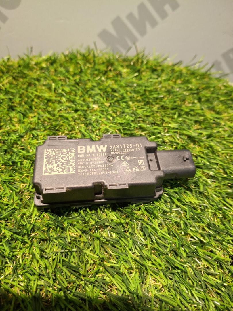 Антенна системы комфортного доступа BMW i5 G60 2023, электро, a300, седан, задний привод, правый руль, 61355A81725, 5A81725 - фото №1