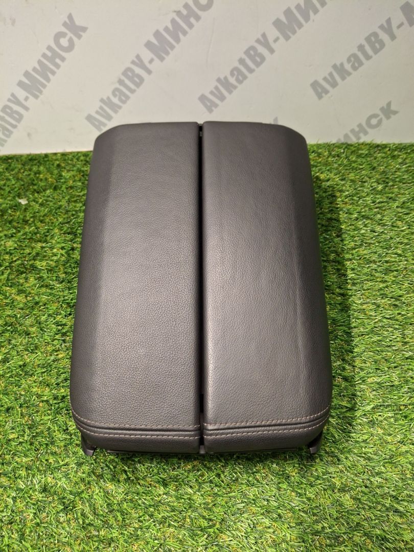 подлокотник BMW X7 G07 2019, 3.0 л., B58B30C, бензин, c1m, внедорожник 5 дв., полный привод, 9399806, 51169399806 - фото №1