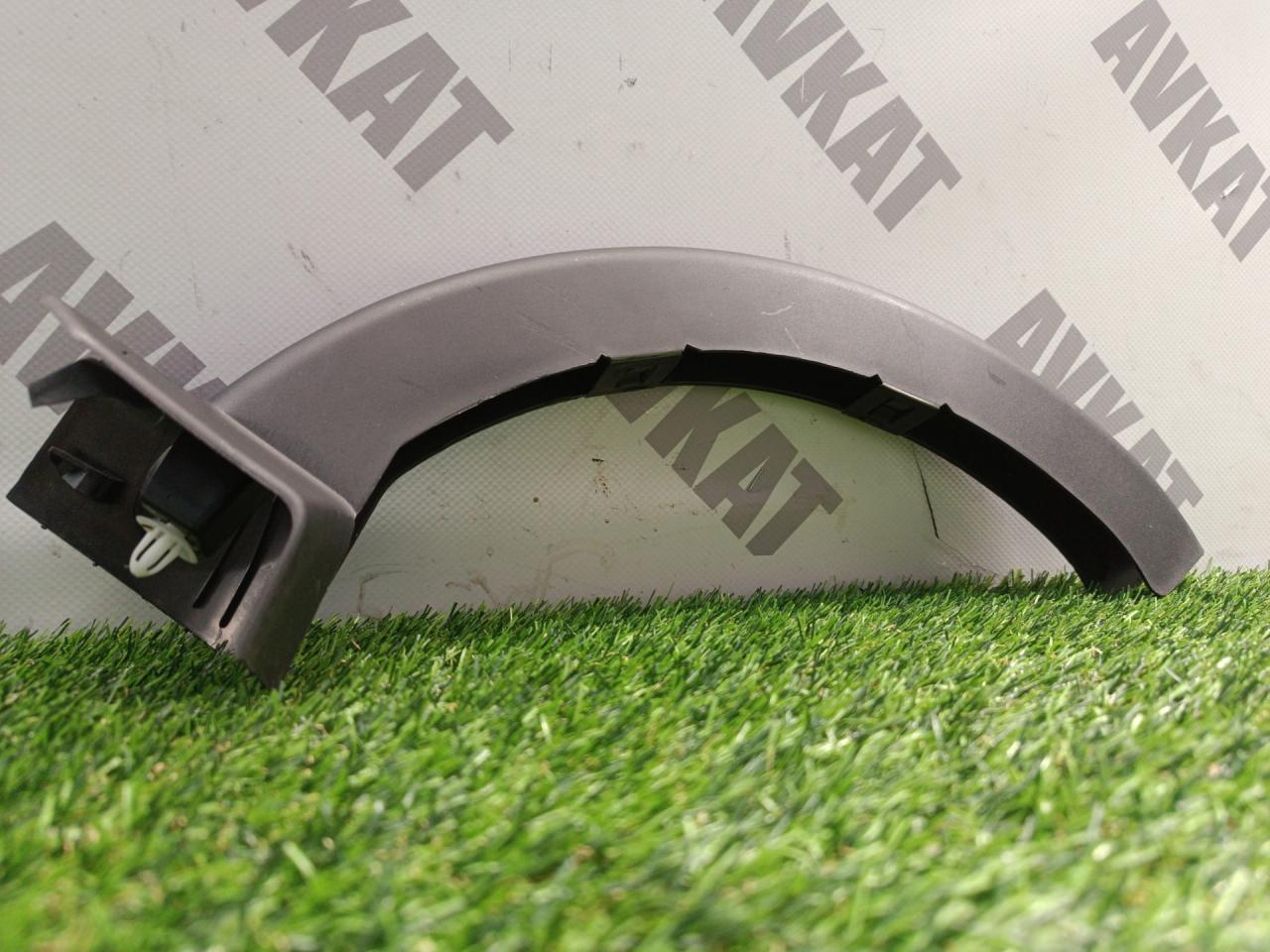 накладка петли багажника правая BMW 4 серия G22/G23 G22 2021, 2.0 л., B46 B20 B, бензин, АКПП, c31, купе, полный привод, 7487632, 51477487632 - фото №1