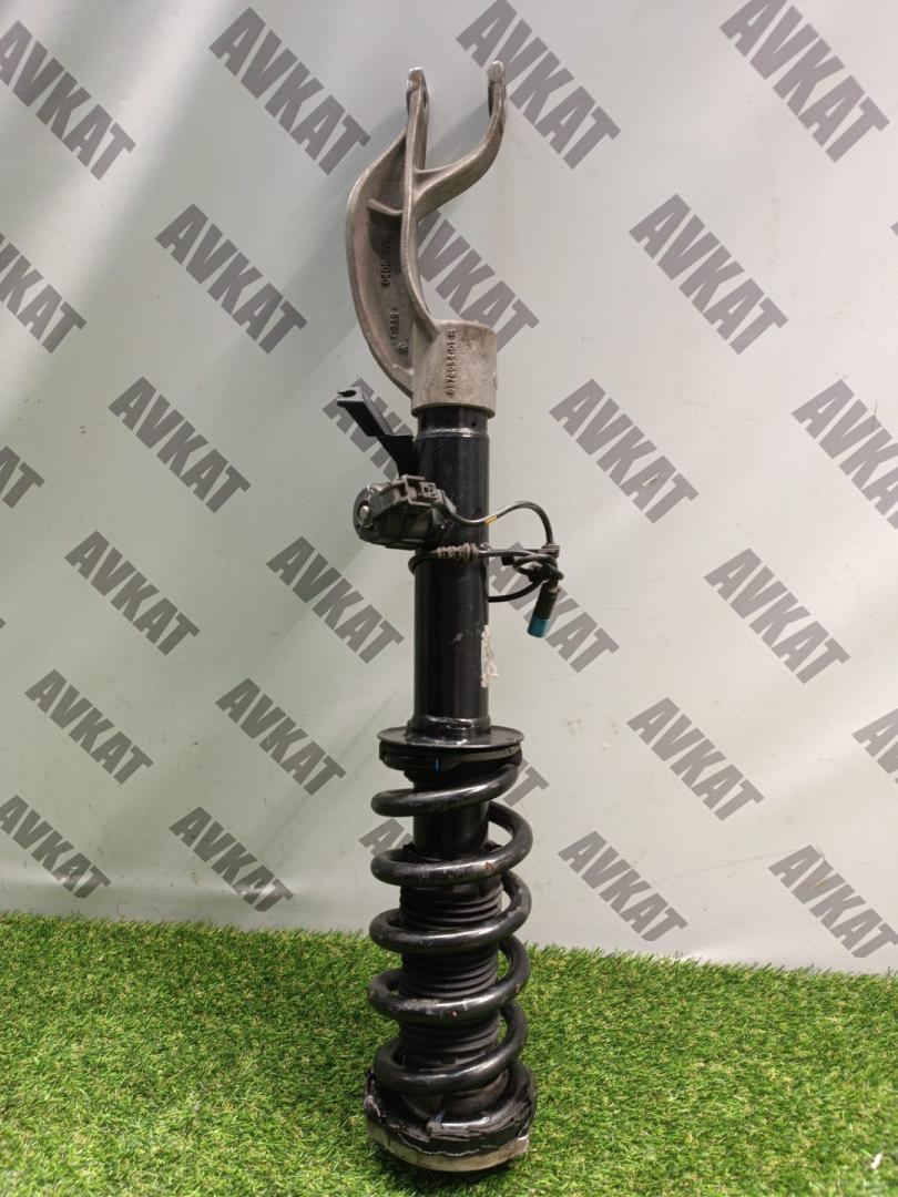 стойка передняя правая BMW X5 G05 2019, 4.4 л., N63 B44 C, бензин, АКПП, а300, внедорожник 5 дв., полный привод, 6876684, 37106869020, 6869020, 6889052, 37106889052, 37106876684 - фото №1