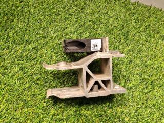 кронштейн радиатора BMW X5 G05 2019, 4.4 л., N63 B44 C, бензин, АКПП, а300, внедорожник 5 дв., полный привод, 7421636, 51117421636, 8659077