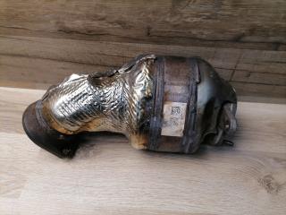 катализатор BMW X5 G05 [рестайлинг] G05 2024, 4.4 л., S68B44A, бензин, АКПП, c5a, внедорожник 5 дв., полный привод, 5A29BD5