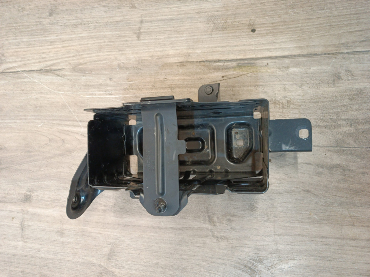 кронштейн (крепление) BMW X5 G05 2019, 3.0 л., B58B30C, бензин, АКПП, a96, внедорожник 5 дв., полный привод, 6826110, 9395486, 61219395486 - фото №1