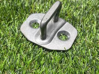 ответная часть (скоба) замка двери BMW X7 G07 [рестайлинг] G07 2024, 3.0 л., B58B30P, бензин, АКПП, карбон шварц 416, полный привод, 51217394435, 7394435