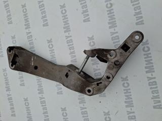 кронштейн раздаточной коробки BMW X5 G05 2019, 3.0 л., B58B30C, бензин, 475, внедорожник 5 дв., полный привод, правый руль, 22328486998, 8486998