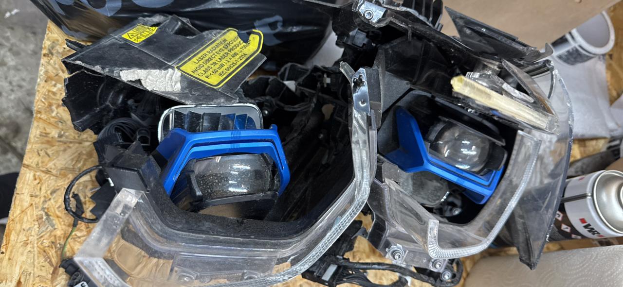 фара левая BMW X5 G05 2019, 3.0 л., B58B30C, бензин, 475, внедорожник 5 дв., полный привод, правый руль - фото №1