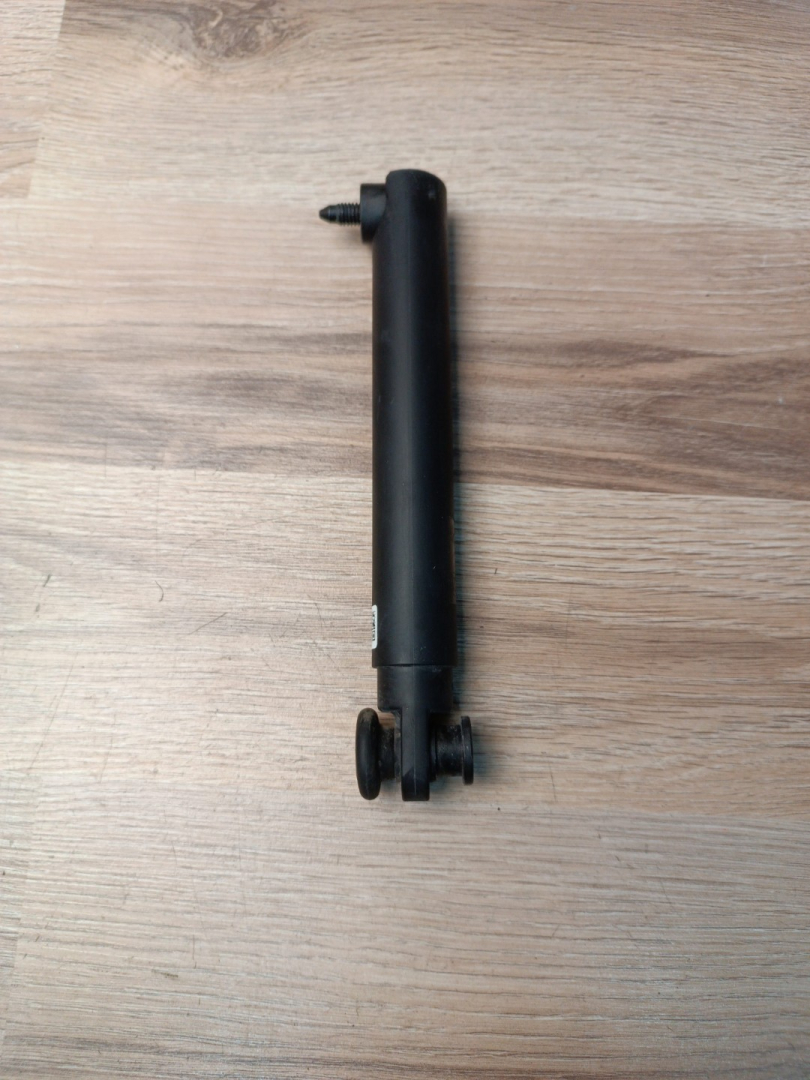 амортизатор крышки багажника (3-5 двери) BMW X5 G05 2019, 3.0 л., B58B30C, бензин, АКПП, a96, внедорожник 5 дв., полный привод, 7467202, 51247467202 - фото №1