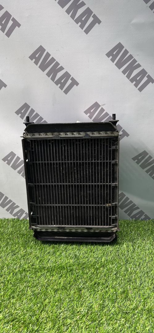 радиатор дополнительный системы охлаждения BMW X5 G05 2019, 4.4 л., N63 B44 C, бензин, АКПП, а300, внедорожник 5 дв., полный привод, 17118697893, 8697893 - фото №1
