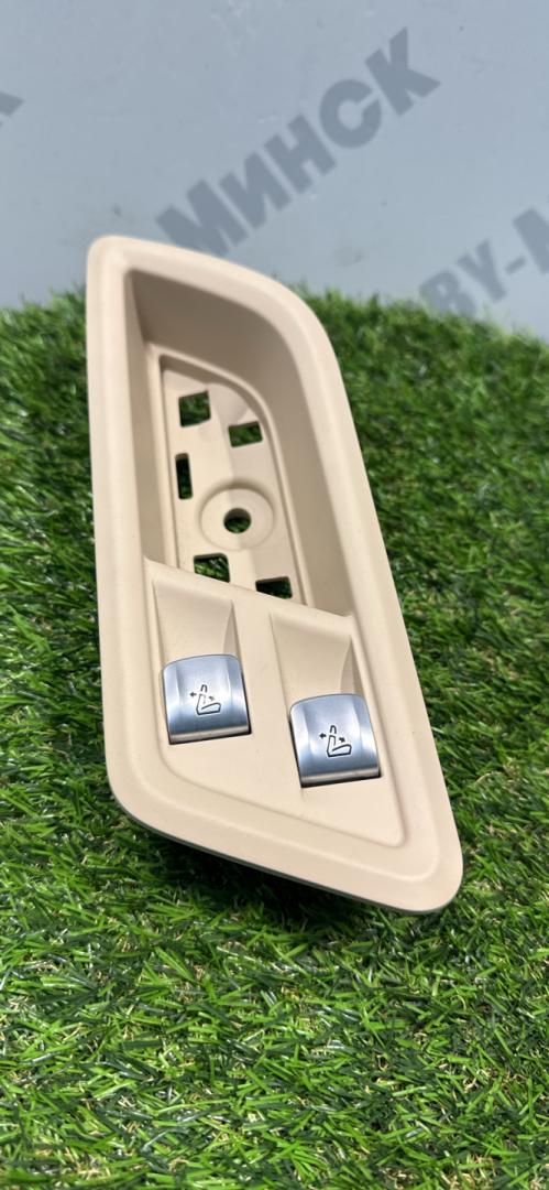 накладка внутренняя на заднюю панель кузова BMW X7 G07 2021, 3.0 л., B58B30C, бензин, АКПП, a96, внедорожник 5 дв., полный привод, 51477951179, 7951179, 51477950289, 7950289 - фото №1