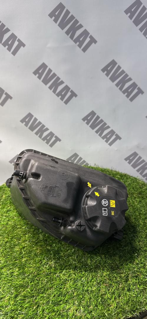 бачок расширительный BMW X5 G05 2019, 4.4 л., N63 B44 C, бензин, АКПП, а300, внедорожник 5 дв., полный привод, 17138689765, 8689765 - фото №1