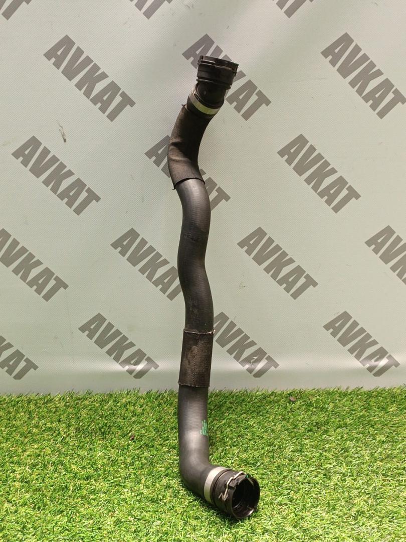 патрубок радиатора BMW X5 G05 2019, 3.0 л., B58B30C, бензин, 475, внедорожник 5 дв., полный привод, правый руль, 8689256, 17128689256 - фото №1