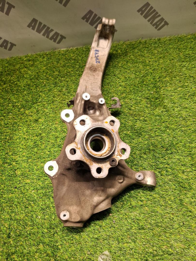 кулак поворотный правый BMW X5 G05 2019, 3.0 л., B58B30C, бензин, 475, внедорожник 5 дв., полный привод, правый руль, 6876656, 31216876656, 6864571 - фото №1