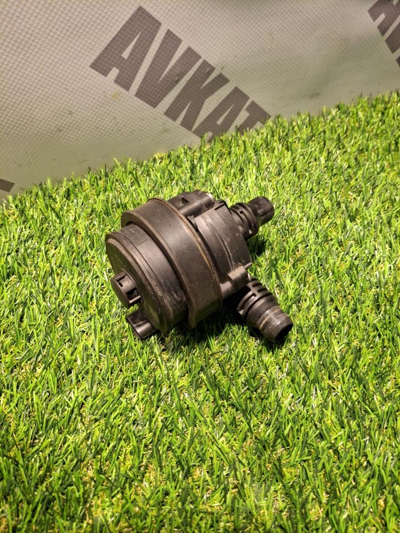 насос антифриза дополнительный BMW X5 G05 2019, 3.0 л., B58B30C, бензин, 475, внедорожник 5 дв., полный привод, правый руль, 11518651287, 8651287 - фото №1