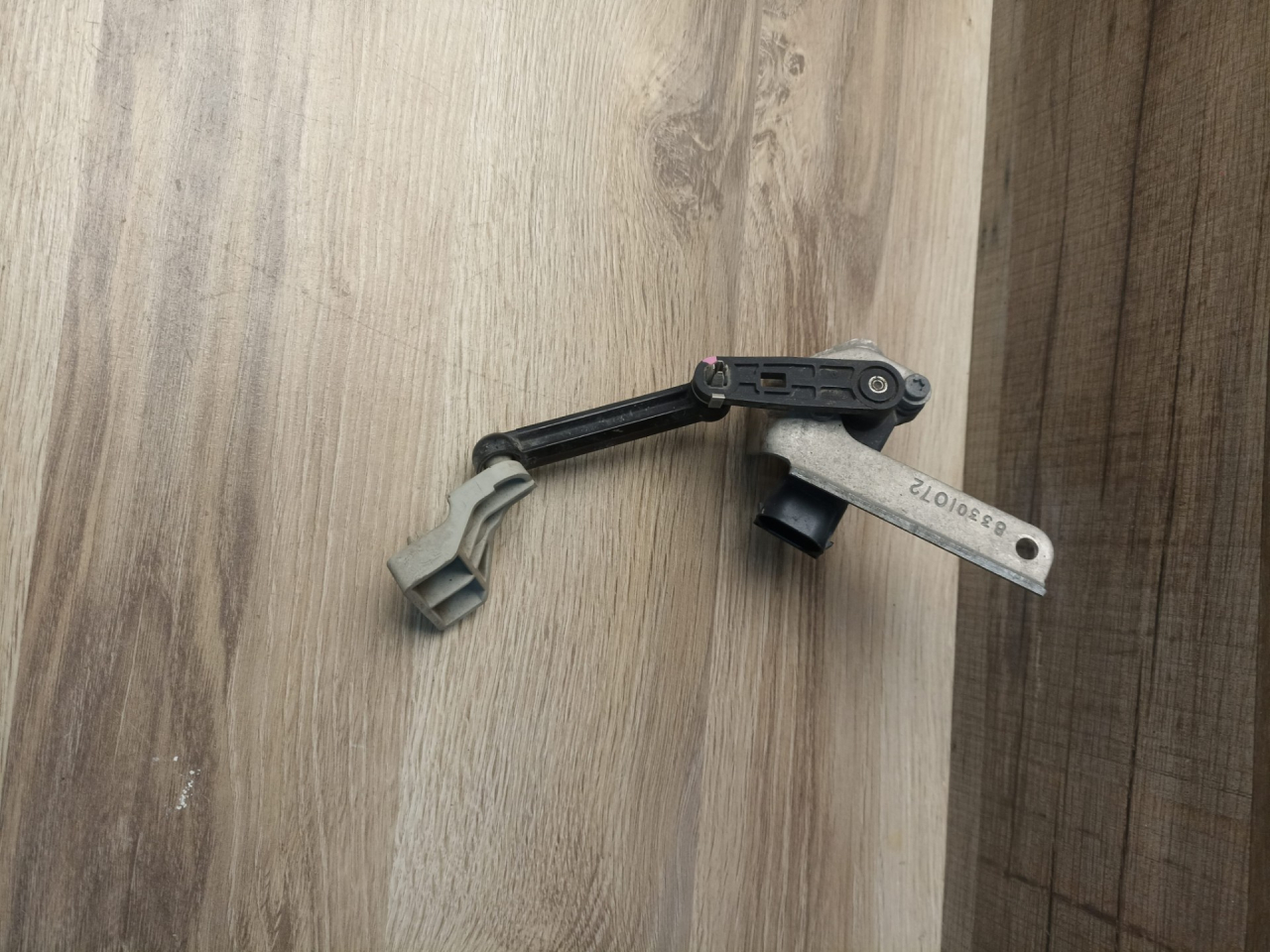 датчик дорожного просвета BMW X5 G05 2019, 3.0 л., B58B30C, бензин, АКПП, a96, внедорожник 5 дв., полный привод, 6870200, 6885773, 37146885773 - фото №1