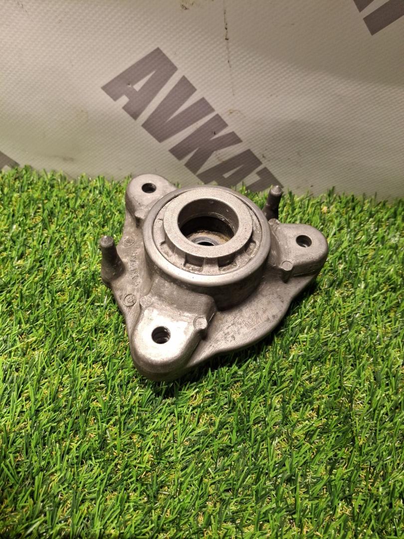 опора амортизатора верхняя (чашка) BMW X3 G01 2019, 2.0 л., B46 B20 B, бензин, a300, внедорожник 5 дв., полный привод, 31306888324, 6888324 - фото №1