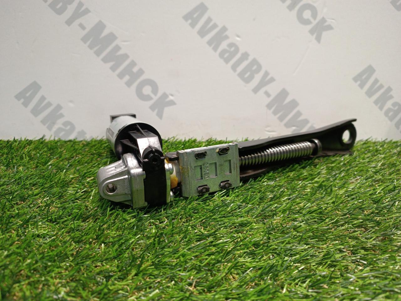 моторчик регулировки сиденья BMW 2 серия F44 2023, 2.0 л., B48 A20 A, бензин, АКПП, 475, седан, передний привод, правый руль, 1161482, 12052022 - фото №1