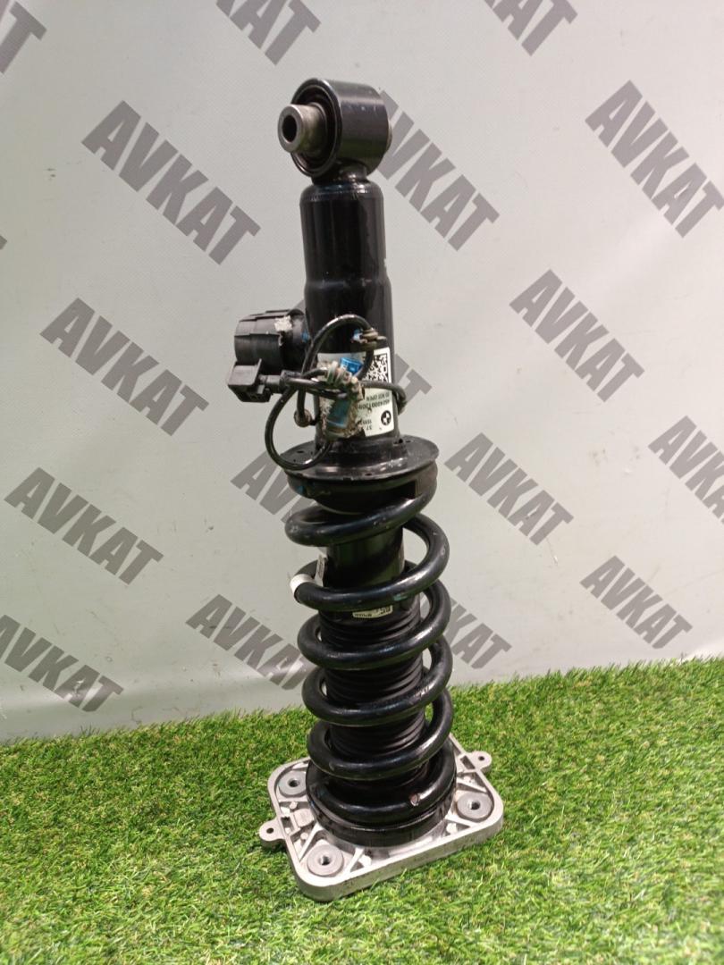 стойка задняя BMW X5 G05 2019, 4.4 л., N63 B44 C, бензин, АКПП, а300, внедорожник 5 дв., полный привод, 37106869023, 6869023 - фото №1