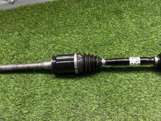 полуось передняя правая (приводной вал, ШРУС) BMW X7 G07 [рестайлинг] G07 2024, 3.0 л., B58B30P, бензин, АКПП, карбон шварц 416, полный привод, 31608643184, 8643184