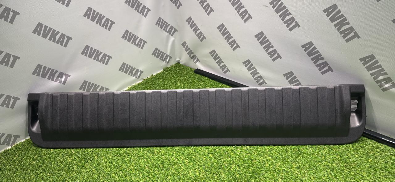 Пластик заднего борта BMW X5 G05 2019, 4.4 л., N63 B44 C, бензин, АКПП, а300, внедорожник 5 дв., полный привод, 51497441649, 7441649 - фото №1