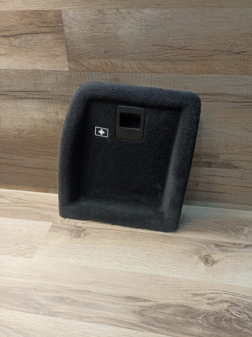 обшивка багажника BMW X5 G05 2019, 3.0 л., B58B30C, бензин, АКПП, a96, внедорожник 5 дв., полный привод, 51477479783, 7479783 - фото №1