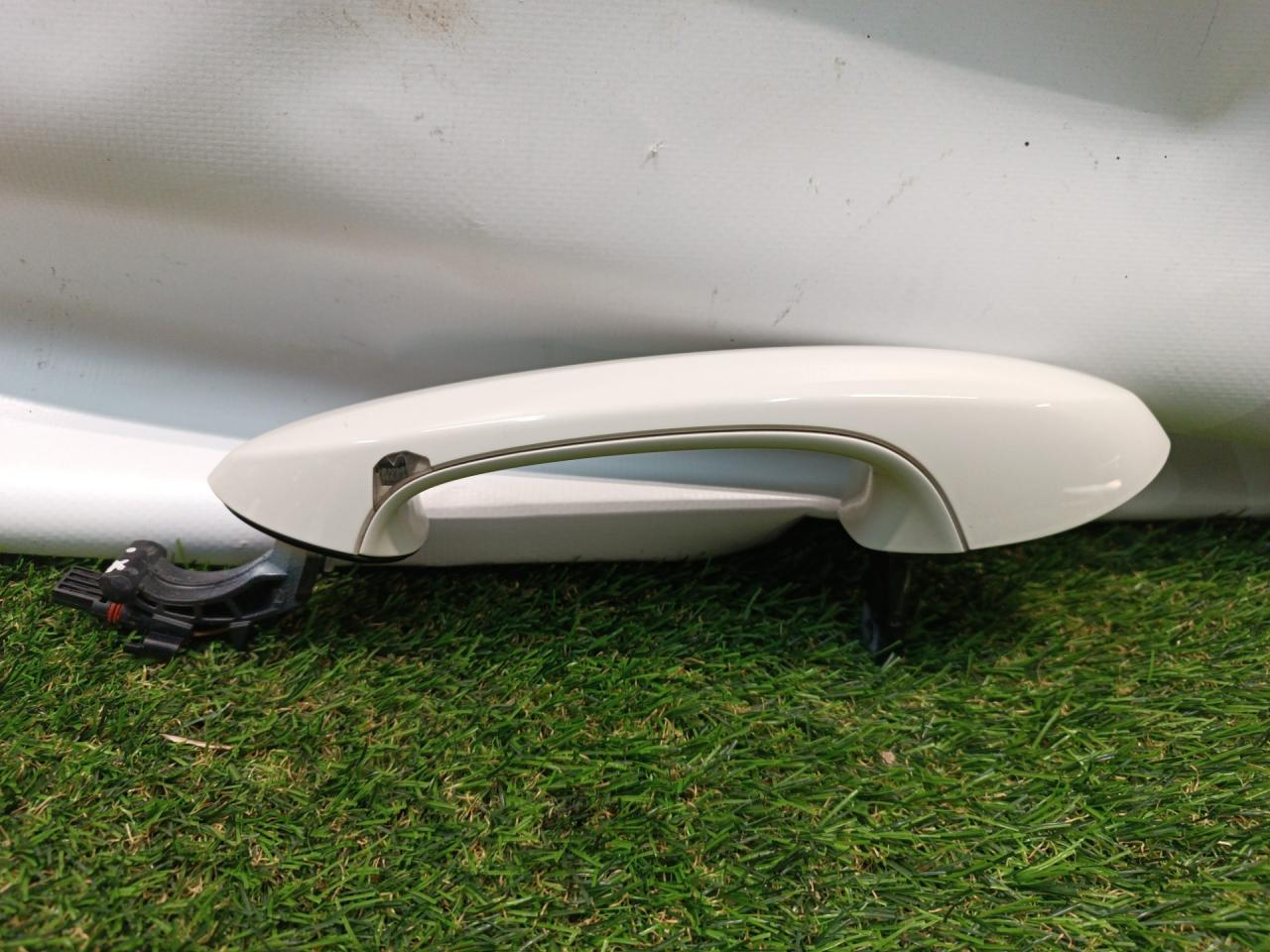 ручка наружная задняя левая BMW X3 G01 2019, 2.0 л., B46 B20 B, бензин, a300, внедорожник 5 дв., полный привод, 51218492019, 8492019, 9491461 - фото №1