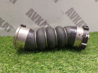 патрубок интеркулера BMW X5 G05 2020, 3.0 л., дизель, АКПП, c3z(tanzanite blue ii metallic), внедорожник 5 дв., полный привод, правый руль, 11618571024, 8571024