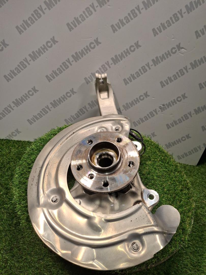 кулак поворотный левый BMW X7 G07 2021, 3.0 л., B58B30C, бензин, АКПП, a96, внедорожник 5 дв., полный привод, 31216876655, 6876655, 6895674 - фото №1