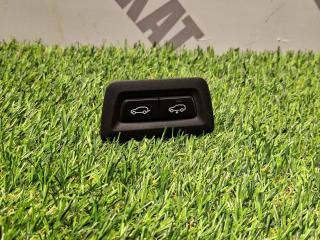 кнопка открытия багажника BMW X7 G07 [рестайлинг] G07 2024, 3.0 л., B58B30P, бензин, АКПП, карбон шварц 416, полный привод, 61319860974, 9860974