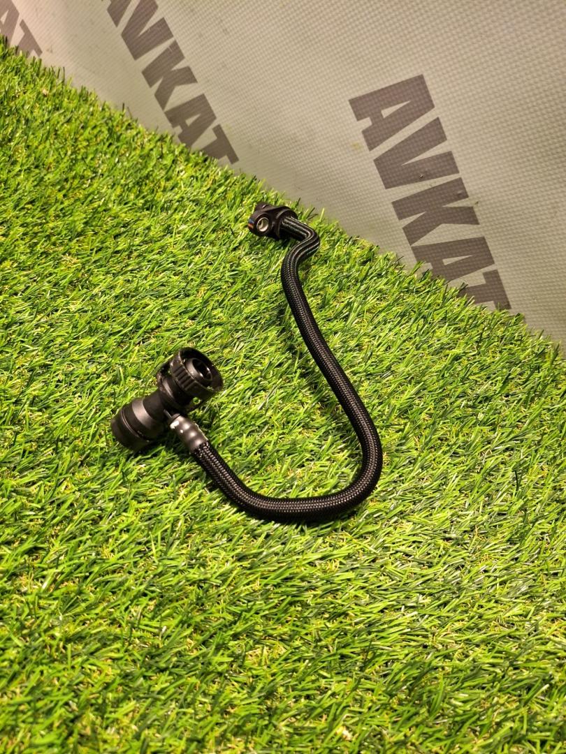 трубка сапуна BMW X3 G01 2019, 2.0 л., B46 B20 B, бензин, a300, внедорожник 5 дв., полный привод, 11157642546, 7642546 - фото №1