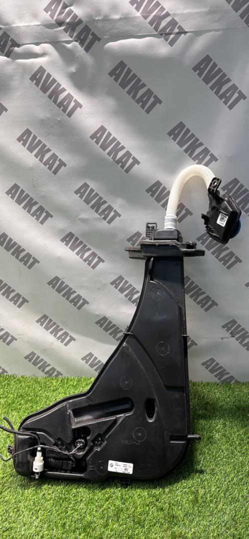 бачок омывателя BMW X3 G01 2019, 2.0 л., B46 B20 B, бензин, a300, внедорожник 5 дв., полный привод, 61667399029, 7399029 - фото №1
