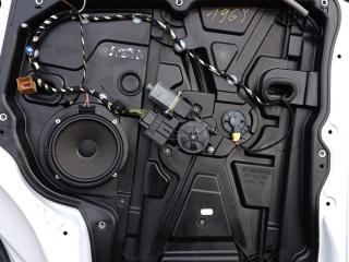 стеклоподъемник передний правый Volkswagen Multivan T6 [рестайлинг] 2021, 2.0 л., дизель, АКПП, белый, микроавтобус, передний привод