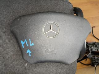 подушка безопасности водителя Mercedes-Benz M-Класс W163 1999, 4.3 л., M 113.942, бензин, внедорожник 5 дв., 1634600298