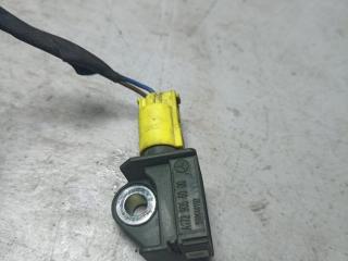 датчик удара Mercedes-Benz C-Класс W204 [рестайлинг] C204 2011, 2.1 л., OM 651.911, дизель, АКПП, серебристый, седан, задний привод, A1729056000