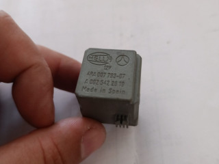 реле (прочие) Mercedes-Benz E-Класс W211/S211 [рестайлинг] 2008, A0025422619