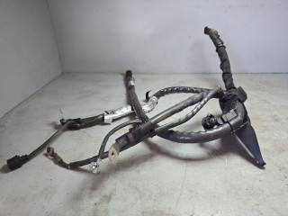 провод с генератора на стартер Mercedes-Benz CLS AMG C257 2018, 2.9 л., OM 656.929, дизель, АКПП, A2135409174