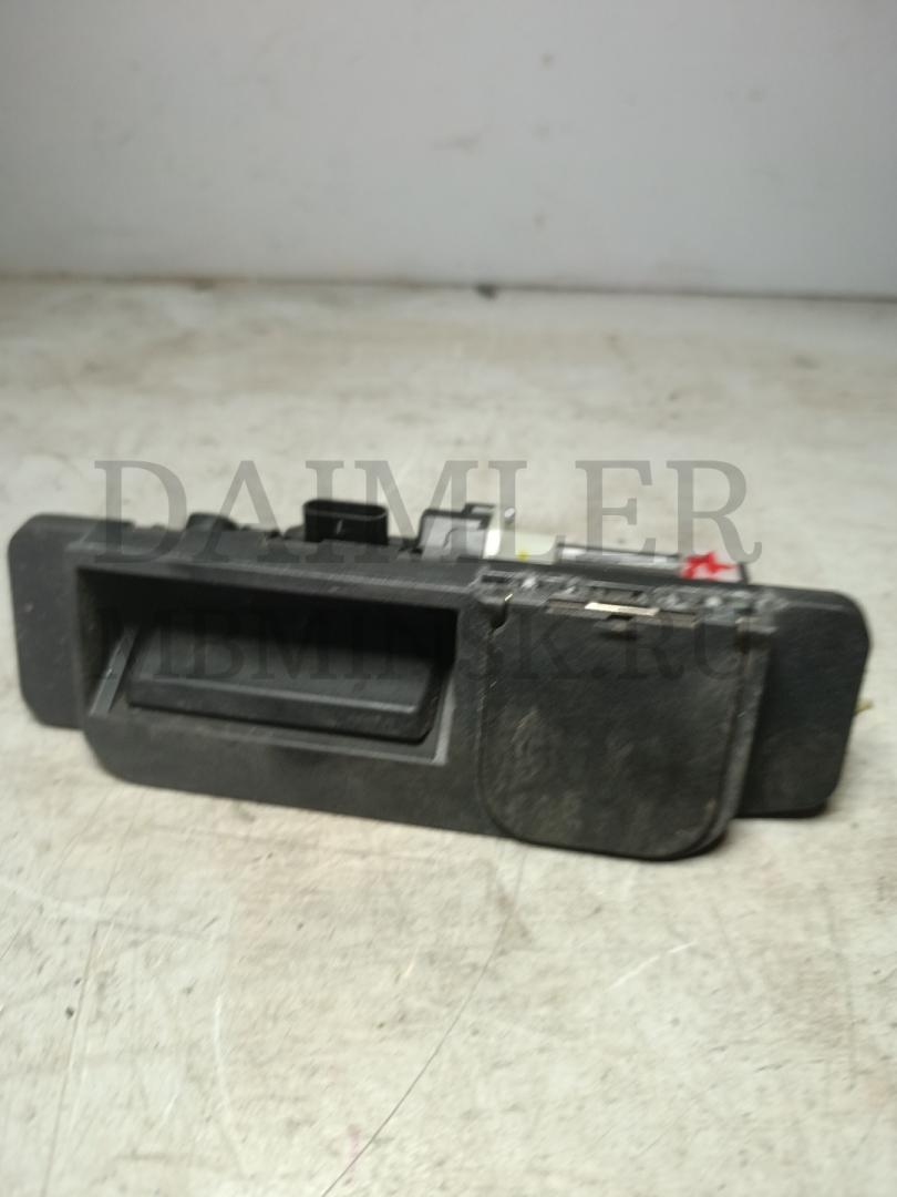 кнопка открытия багажника Mercedes-Benz E-Класс W213/S213/C238/A238 S213 2017, 2.0 л., OM 654.920, дизель, универсал, A0997501600 - фото №1