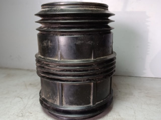 пыльник амортизатора задний правый Mercedes-Benz E-Класс W211/S211 2005