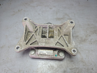 подушка крепления КПП Mercedes-Benz GLC-Класс X253/C253 2018, 2.1 л., OM 651.921, дизель, АКПП, черный, A2052402500