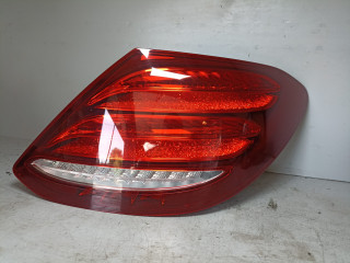 фонарь задний правый Mercedes-Benz E-Класс W213/S213/C238/A238 W213 2016, 2.0 л., OM 654.920, дизель, АКПП, черный., седан, задний привод, A2139068000