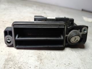 кнопка открытия багажника Mercedes-Benz CLK-Класс C209/A209 [рестайлинг] 2005, A2037500693