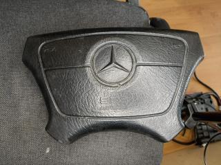 подушка безопасности водителя Mercedes-Benz E-Класс W210/S210 [рестайлинг] 1999, 2.0 л., M 111.942, бензин, седан