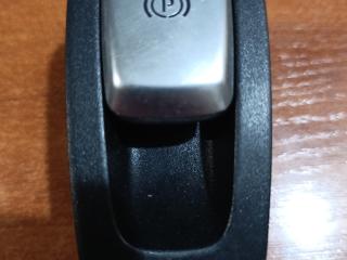 кнопка ручного тормоза (ручника) Mercedes-Benz E-Класс W213/S213/C238/A238 S213 2017, 2.0 л., OM 654.920, дизель, универсал, A2139053803