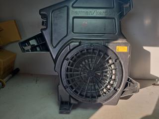 сабвуфер Mercedes-Benz GLS-Класс X166 2018, 3.0 л., OM 642.826, дизель, АКПП, синий, внедорожник 5 дв., полный привод, правый руль, A1668202802