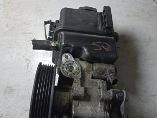 насос гидроусилителя руля Mercedes-Benz C-Класс W204 [рестайлинг] C204 2011, 2.1 л., OM 651.911, дизель, АКПП, серебристый, седан, задний привод, A0064662601