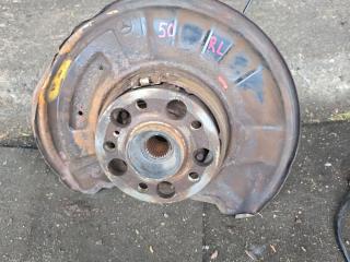 кулак задний левый Mercedes-Benz C-Класс W204 [рестайлинг] C204 2011, 2.1 л., OM 651.911, дизель, АКПП, серебристый, седан, задний привод, A2043503108, A2043500341