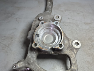 кулак поворотный левый Mercedes-Benz E-Класс W213/S213/C238/A238 W213 2016, 2.0 л., OM 654.920, дизель, АКПП, черный., седан, задний привод, A2133325300