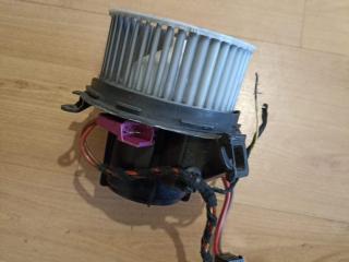 моторчик печки Mercedes-Benz C-Класс W204 [рестайлинг] C204 2011, 2.1 л., OM 651.911, дизель, АКПП, серебристый, седан, задний привод