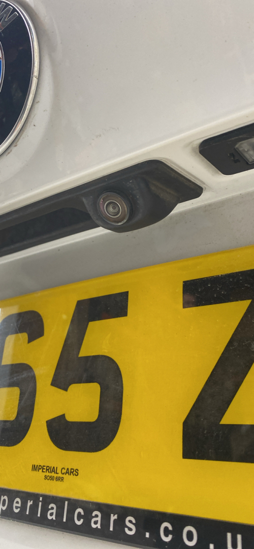 камера заднего вида BMW X1 F48 2016, 2.0 л., B47 C20 A, дизель, МКПП, alpinweiß iii (300), внедорожник 5 дв., полный привод, правый руль - фото №1