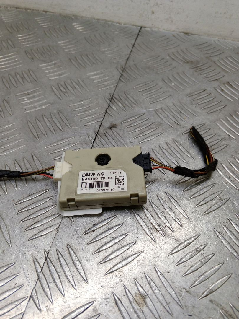 прочая запчасть BMW 5 серия F07/F10/F11 F10 2011, 3.0 л., N57 D30 A, дизель, АКПП, carbonschwarz metallic (416), седан, задний привод, правый руль, 65209140179 - фото №1