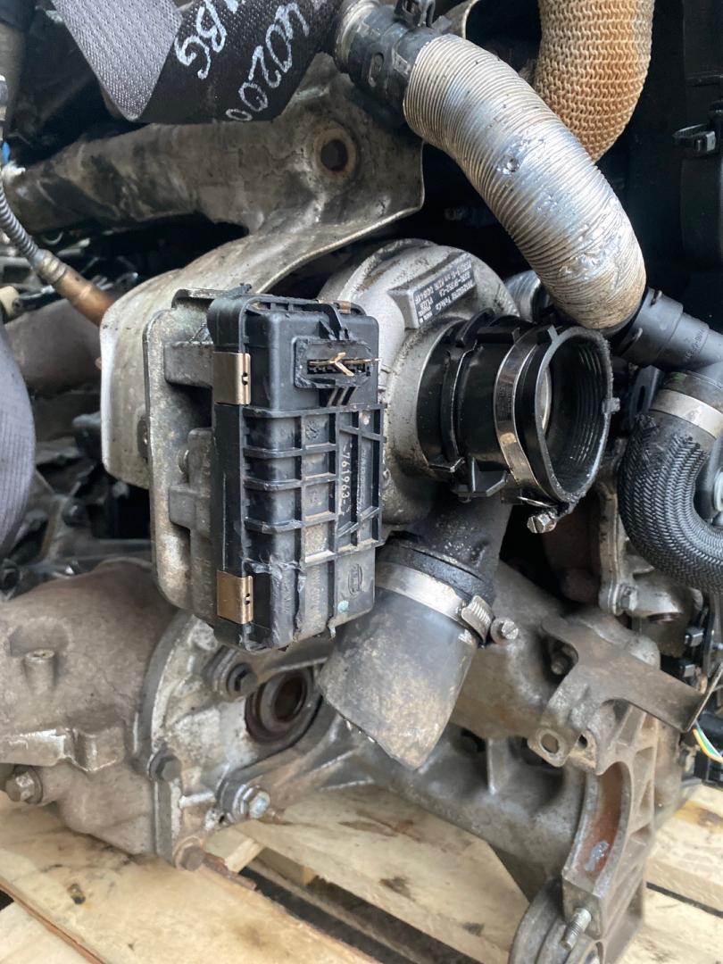 турбина Land Rover Freelander 2 поколение 2007, 2.2 л., 224DT, дизель, МКПП, 9662192580 - фото №1